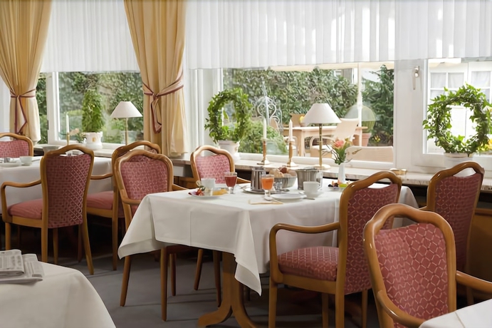 Imagen del bar/restaurante del Hotel Parkfrieden. Foto 3