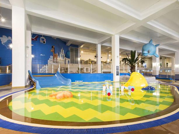 Imagen de los interiores del Hotel Parkhabio. Foto 11