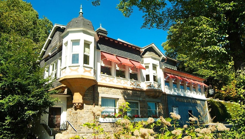 Imagen de los exteriores del Hotel Parkhaus Hügel. Foto 10