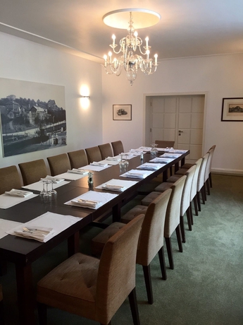 Imagen de los interiores del Hotel Parkhaus Hügel. Foto 18