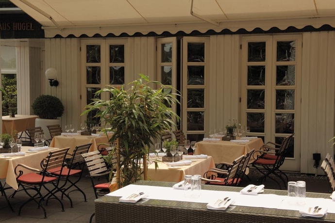 Imagen del bar/restaurante del Hotel Parkhaus Hügel. Foto 5