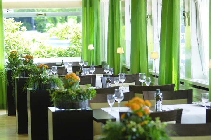 Imagen del bar/restaurante del Hotel Parkhaus Hügel. Foto 6