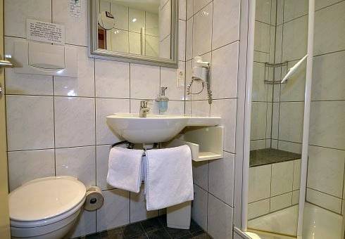 Imagen de la habitación del Hotel Parkhotel Bad Bertrich. Foto 12