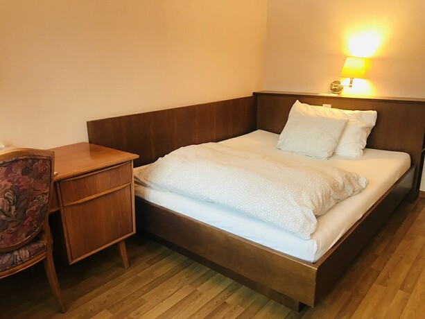 Imagen de la habitación del Hotel Parkhotel Bellevue Lenk. Foto 11