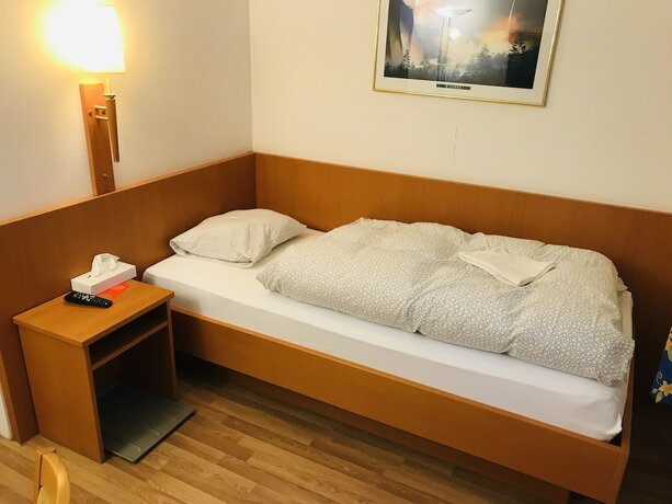 Imagen de la habitación del Hotel Parkhotel Bellevue Lenk. Foto 15