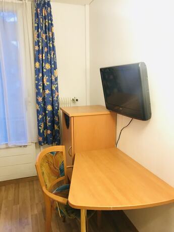 Imagen de la habitación del Hotel Parkhotel Bellevue Lenk. Foto 20