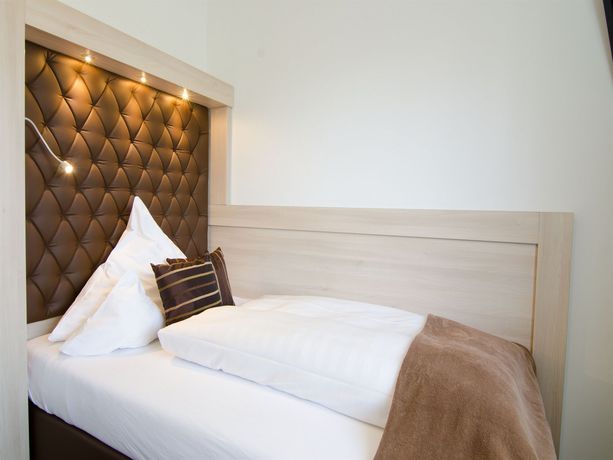 Imagen del bar/restaurante del Hotel Parkhotel Bilm Im Glück. Foto 2