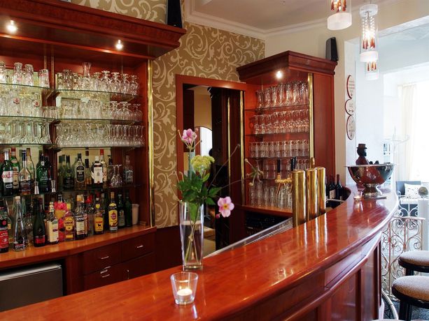 Imagen de la piscina del Hotel Parkhotel Bilm Im Glück. Foto 16