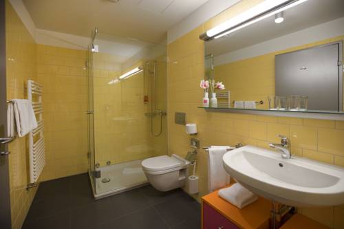 Imagen de la habitación del Hotel Parkhotel Brenscino Brissago. Foto 4