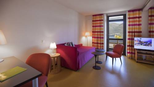 Imagen de la habitación del Hotel Parkhotel Brenscino Brissago. Foto 5
