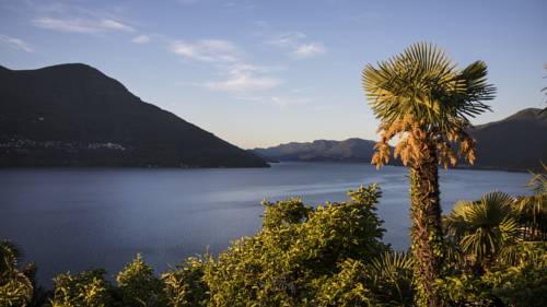 Imagen de la habitación del Hotel Parkhotel Brenscino Brissago. Foto 8
