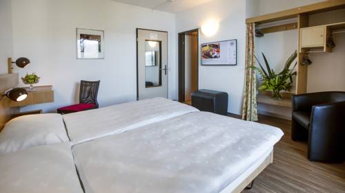 Imagen de la habitación del Hotel Parkhotel Brenscino Brissago. Foto 15