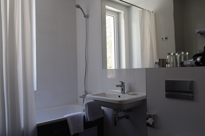 Imagen de la habitación del Hotel Parkhotel Carlsbad Inn. Foto 10