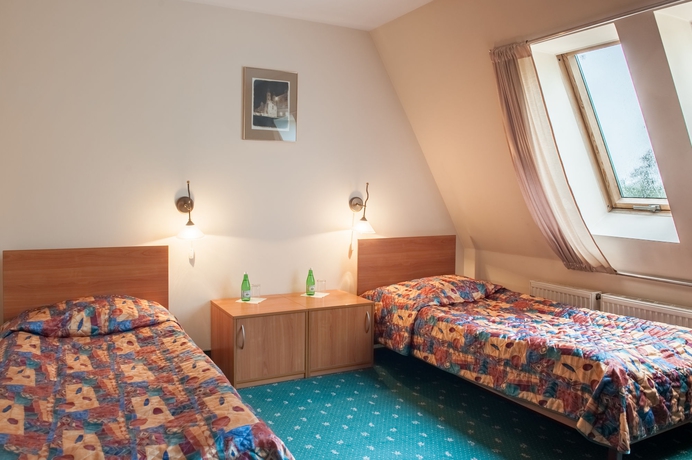 Imagen de la habitación del Hotel Parkhotel Economic. Foto 11