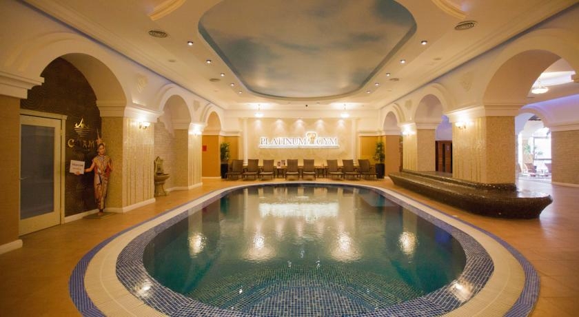 Imagen de la piscina del Hotel Park-hotel Europe. Foto 11