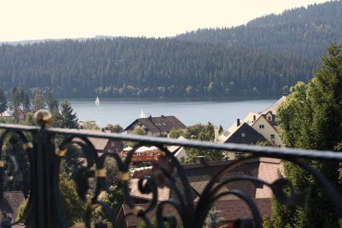 Imagen de la habitación del Hotel Parkhotel Flora. Foto 4