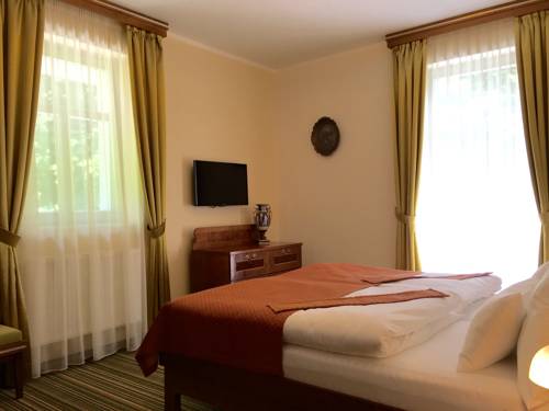 Imagen de la habitación del Hotel Parkhotel Forest. Foto 4