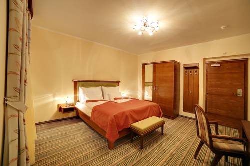 Imagen de la habitación del Hotel Parkhotel Forest. Foto 9