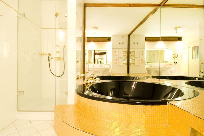 Imagen de la habitación del Hotel Parkhotel Frank. Foto 12