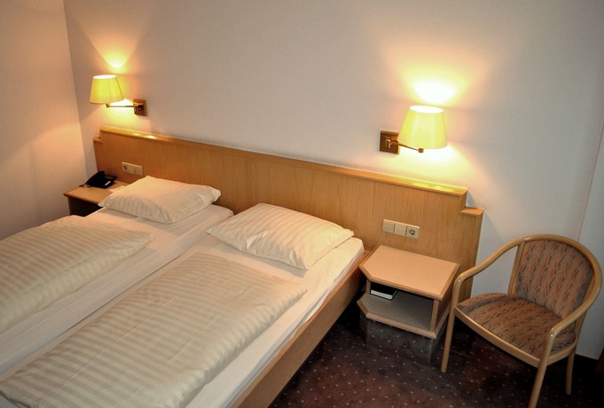 Imagen de la habitación del Hotel Parkhotel Frankfurt Airport. Foto 5