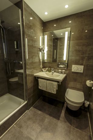 Imagen de la habitación del Hotel Parkhotel Gueldene Berge. Foto 4