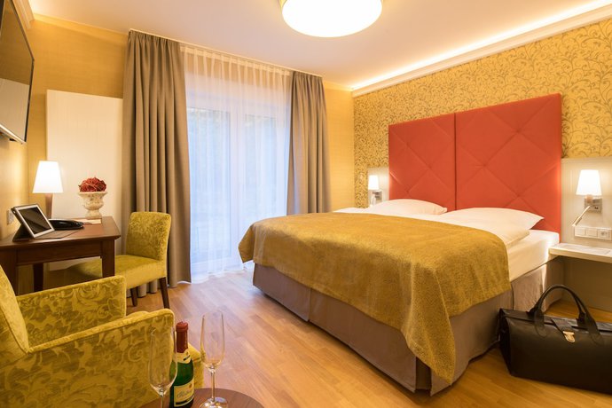 Imagen de la habitación del Hotel Parkhotel Gueldene Berge. Foto 13