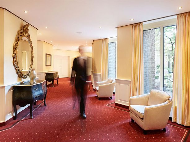 Imagen de los interiores del Hotel Parkhotel G&uuml;tersloh. Foto 13