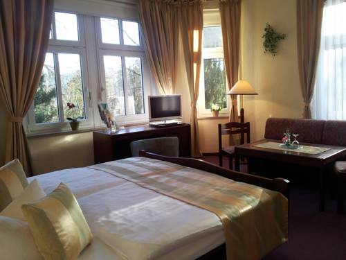 Imagen de la habitación del Hotel Parkhotel Helene. Foto 5