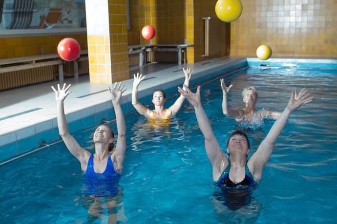 Imagen de la piscina del Hotel Parkhotel Hitzacker. Foto 20