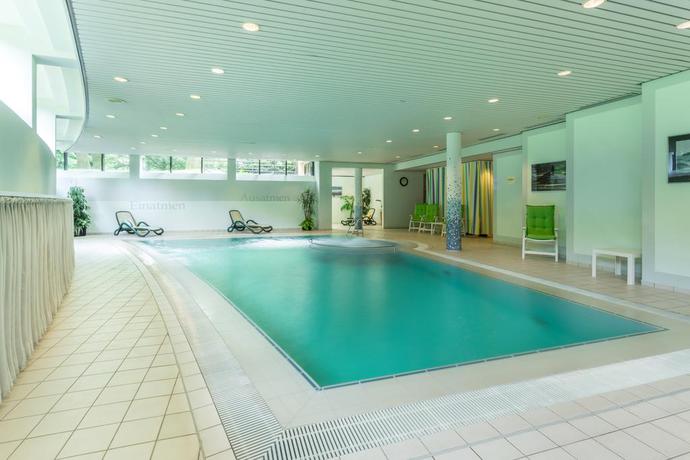 Imagen de la piscina del Hotel Parkhotel Hohenfeld Münster. Foto 10