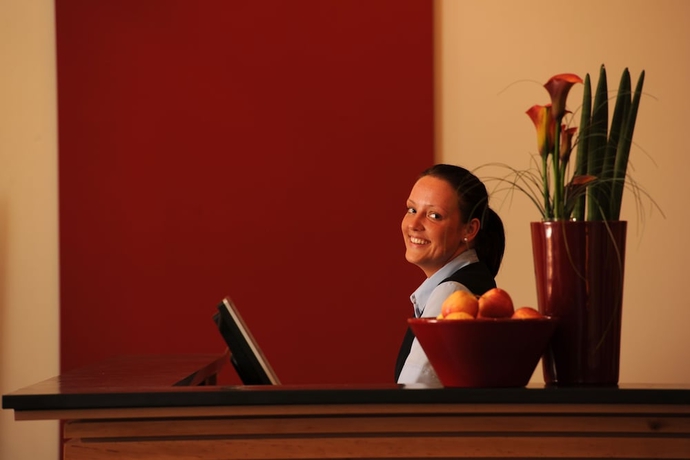 Imagen de los interiores del Hotel Park-hotel H&uuml;bner. Foto 12
