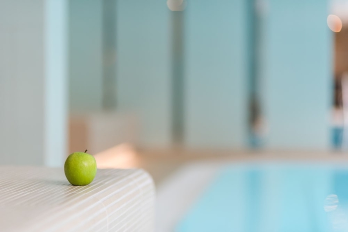 Imagen de la piscina del Hotel Park-hotel H&uuml;bner. Foto 17