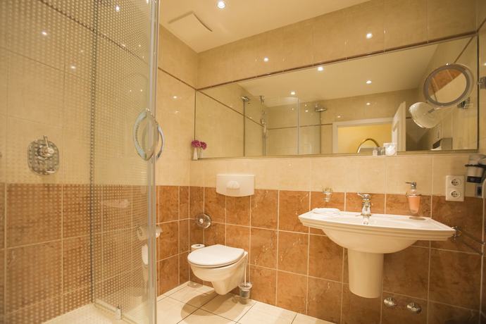 Imagen de la habitación del Hotel Parkhotel Idar Oberstein. Foto 5