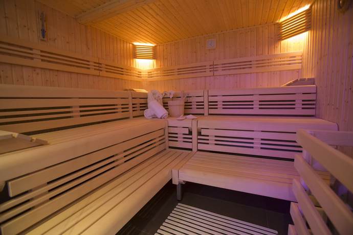Imagen de la piscina del Hotel Parkhotel Idar Oberstein. Foto 20