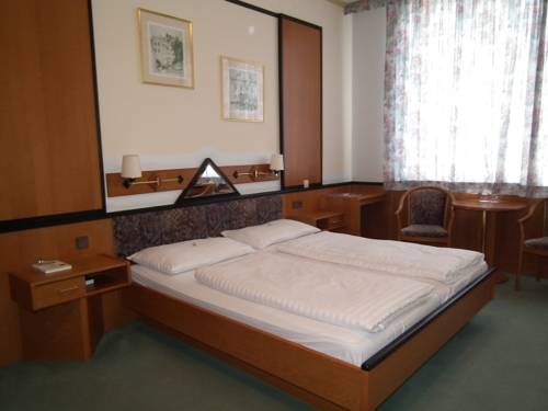 Imagen de la habitación del Hotel Parkhotel Krems. Foto 9