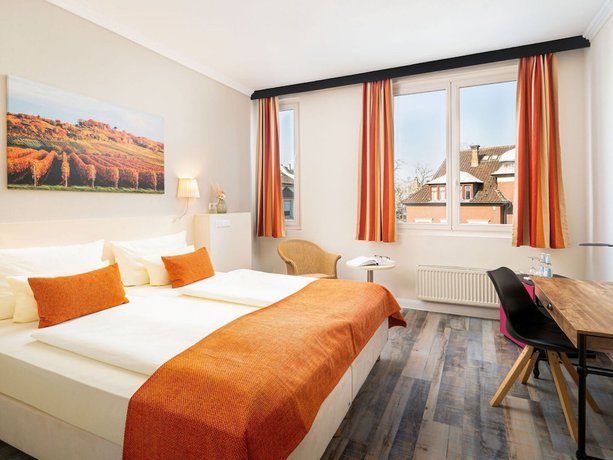 Imagen de la habitación del Hotel Parkhotel Landau. Foto 3