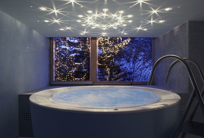 Imagen de la piscina del Hotel Parkhotel Margna. Foto 19