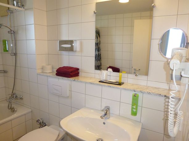 Imagen de los interiores del Hotel Parkhotel Marzahn. Foto 13