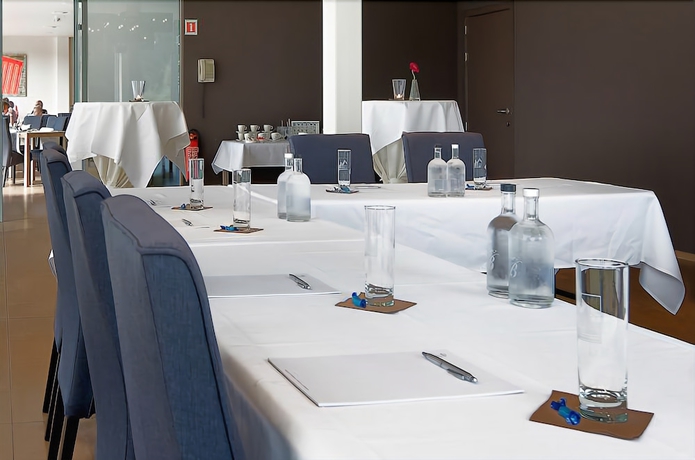 Imagen de los interiores del Hotel Parkhotel Montreal. Foto 19