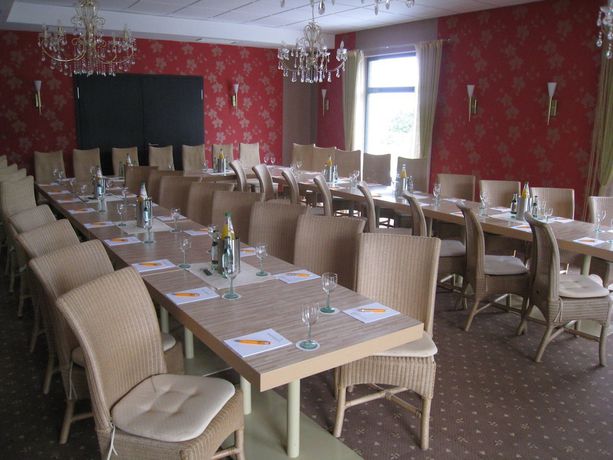Imagen de los interiores del Hotel Parkhotel Nieheim. Foto 13
