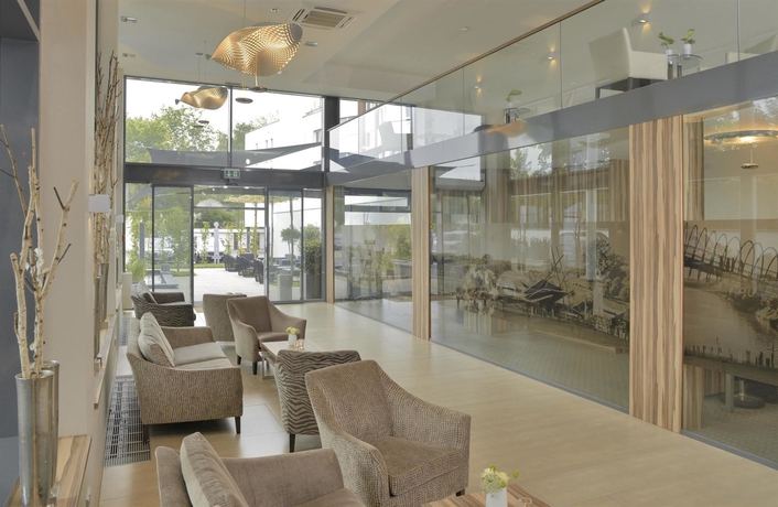 Imagen de los interiores del Hotel Parkhotel Oberhausen. Foto 12