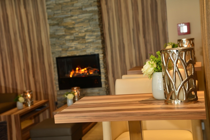 Imagen del bar/restaurante del Hotel Parkhotel Oberhausen. Foto 3