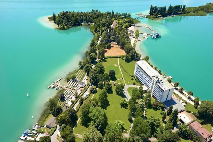 Imagen general del Hotel Parkhotel Pörtschach - Dasresort mit Insellage am Wörthersee. Foto 1