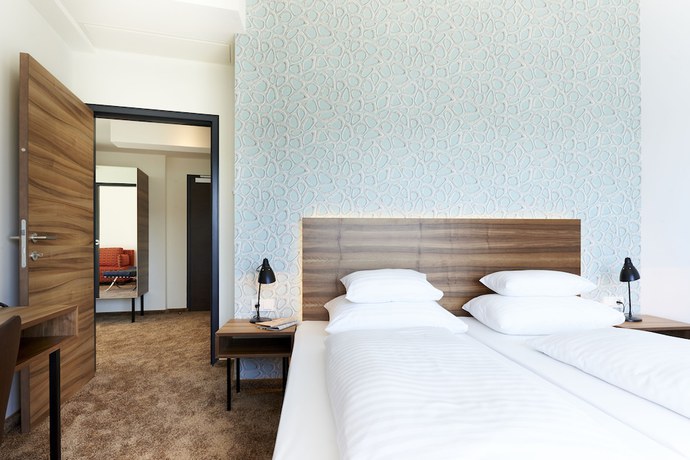 Imagen de la habitación del Hotel Parkhotel P&ouml;rtschach - Dasresort mit Insellage am W&ouml;rthersee. Foto 15