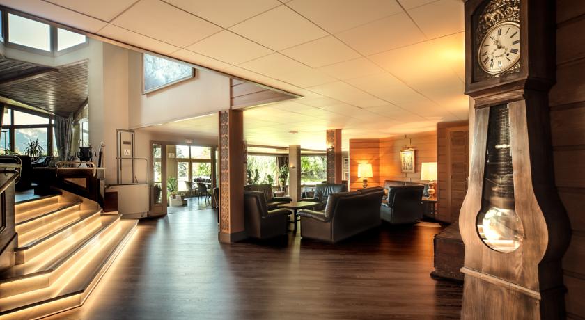 Imagen de los interiores del Hotel Park-hotel, Puigcerd&aacute;. Foto 17