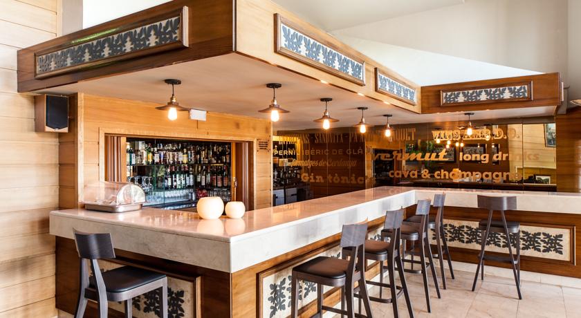 Imagen del bar/restaurante del Hotel Park-hotel, Puigcerd&aacute;. Foto 3