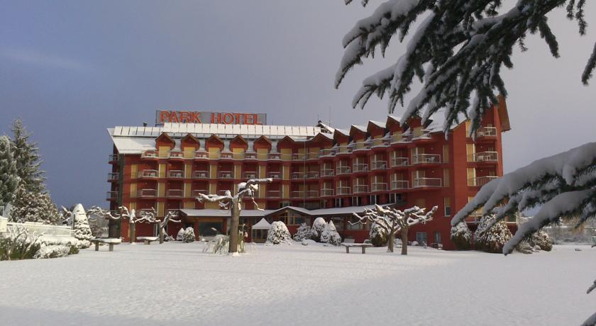 Imagen de los exteriores del Hotel Park-hotel, Puigcerd&aacute;. Foto 12