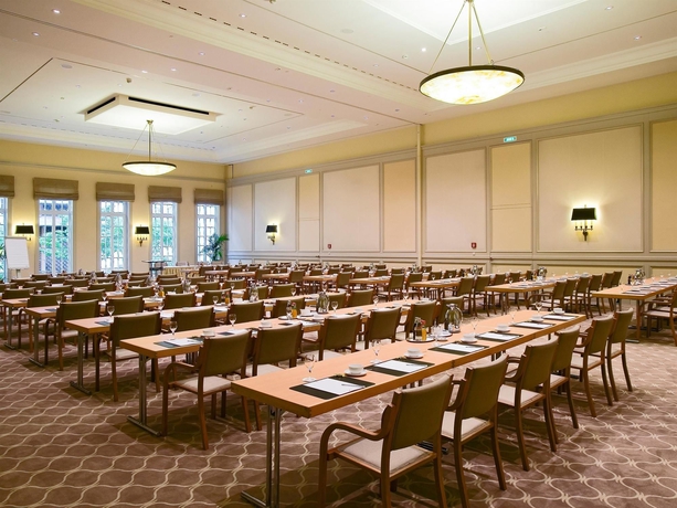 Imagen de los interiores del Hotel Parkhotel Quellenhof Aachen. Foto 16