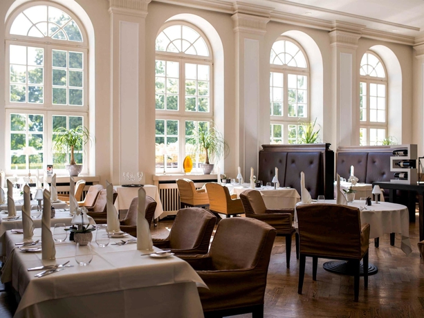 Imagen del bar/restaurante del Hotel Parkhotel Quellenhof Aachen. Foto 6