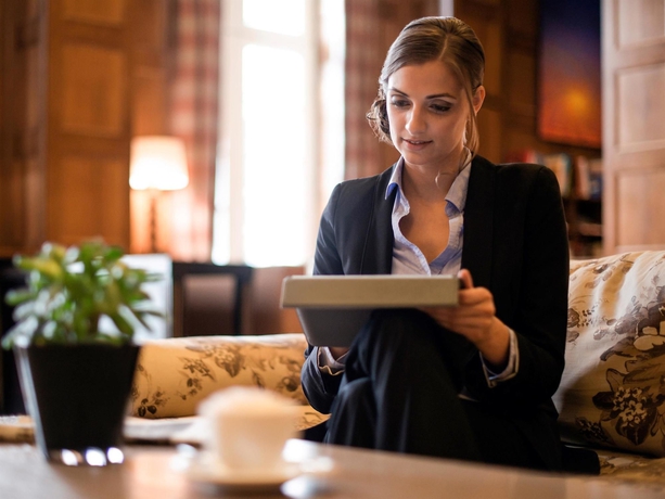 Imagen del bar/restaurante del Hotel Parkhotel Quellenhof Aachen. Foto 13